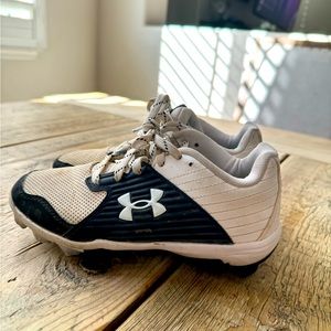 Under armour  cleats
